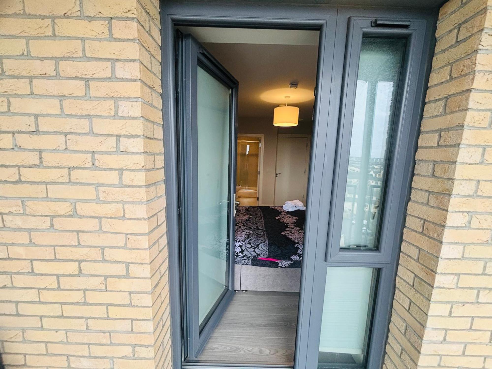 A Private Room,A Private Bathroom Dublin Extérieur photo